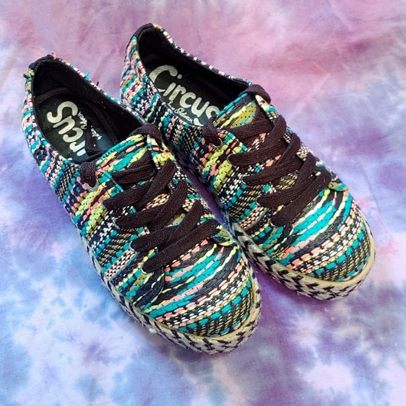 Circus by Sam Edelman Platform Sneakers: 7 - Picture 13 of 13
